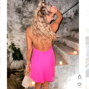 Show me your mumu Jasmine Halter- Hot Pink